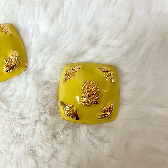 Kenneth Jay Lane Vintage Bee And Rose Yellow Enamel Clip Earrings - Picture 2 of 6